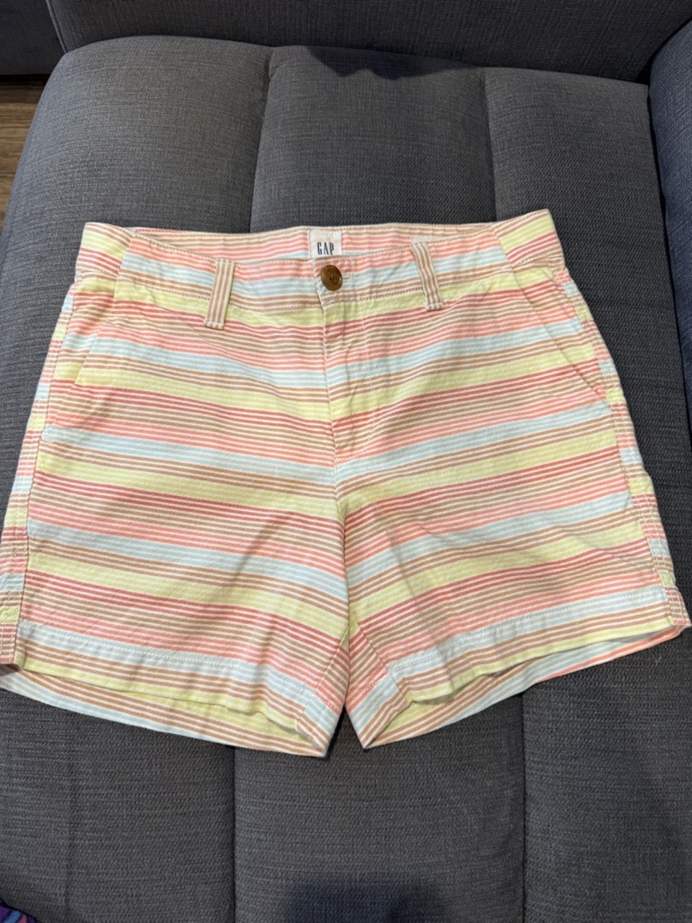 GAP Pastel Striped Women's Shorts - Pink, Yellow,‎ Blue, Cream